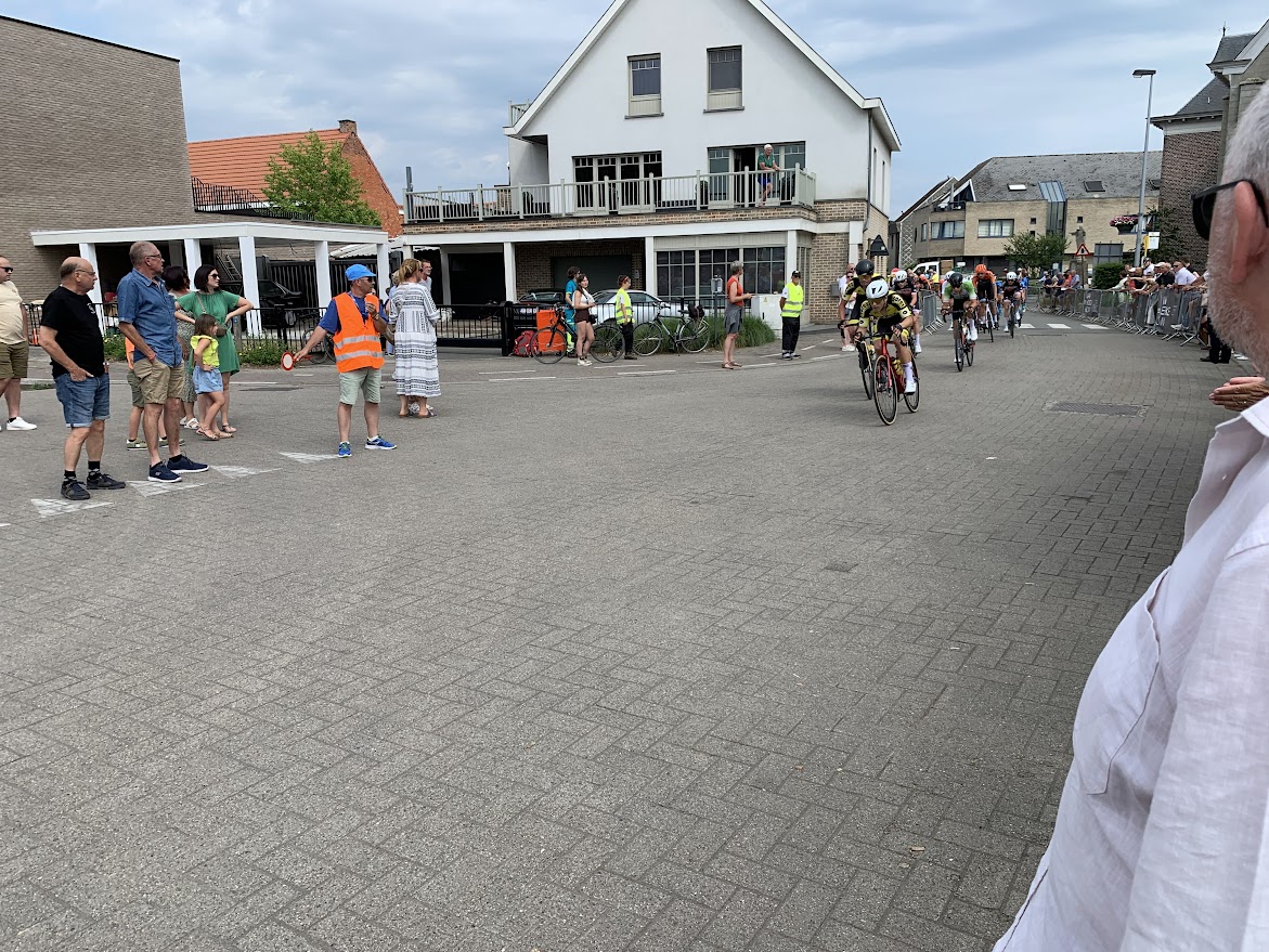 Wielerwedstrijd/Kermis